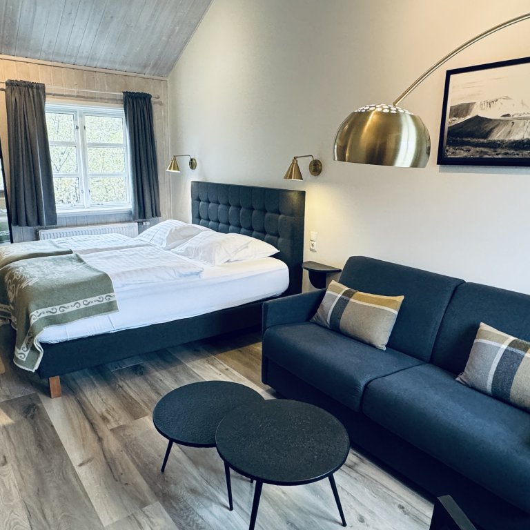 photo-sep-18-2024-14-14-03